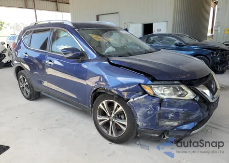 2019 Nissan Rogue S z USA, uszkodzony, nr VIN 5N1AT2MV1KC811977